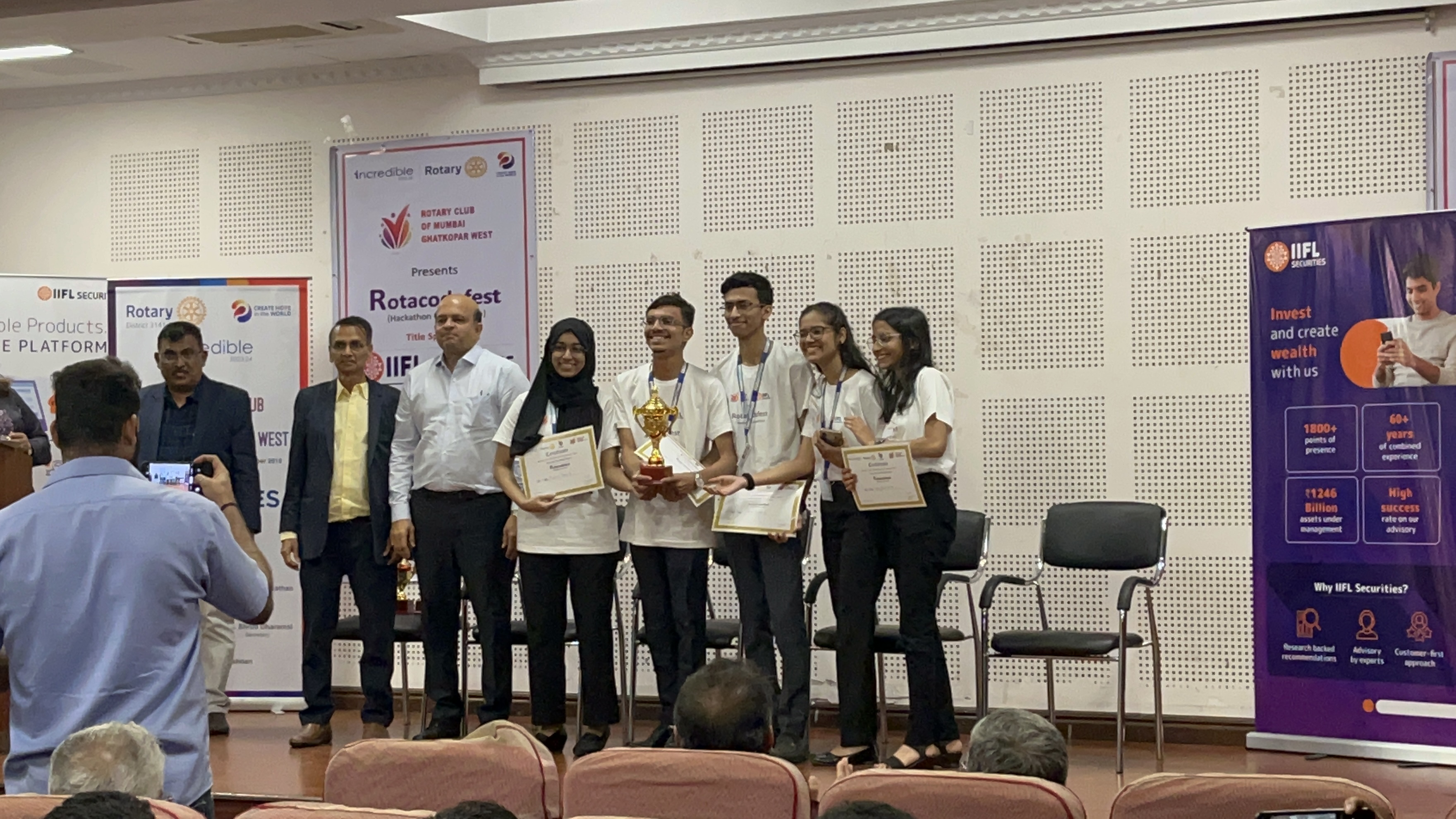 Third Prize at Rotacodefest Hackathon